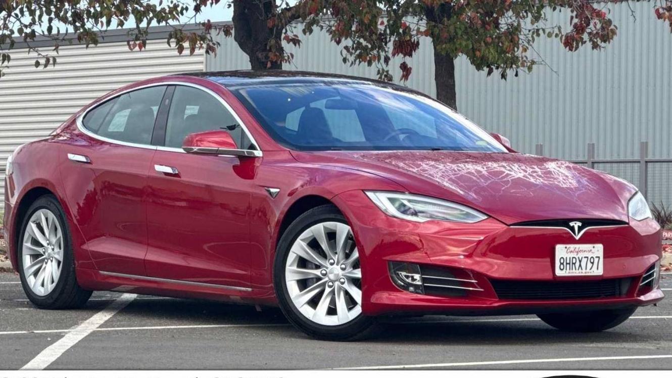 TESLA MODEL S 2018 5YJSA1E22JF294381 image